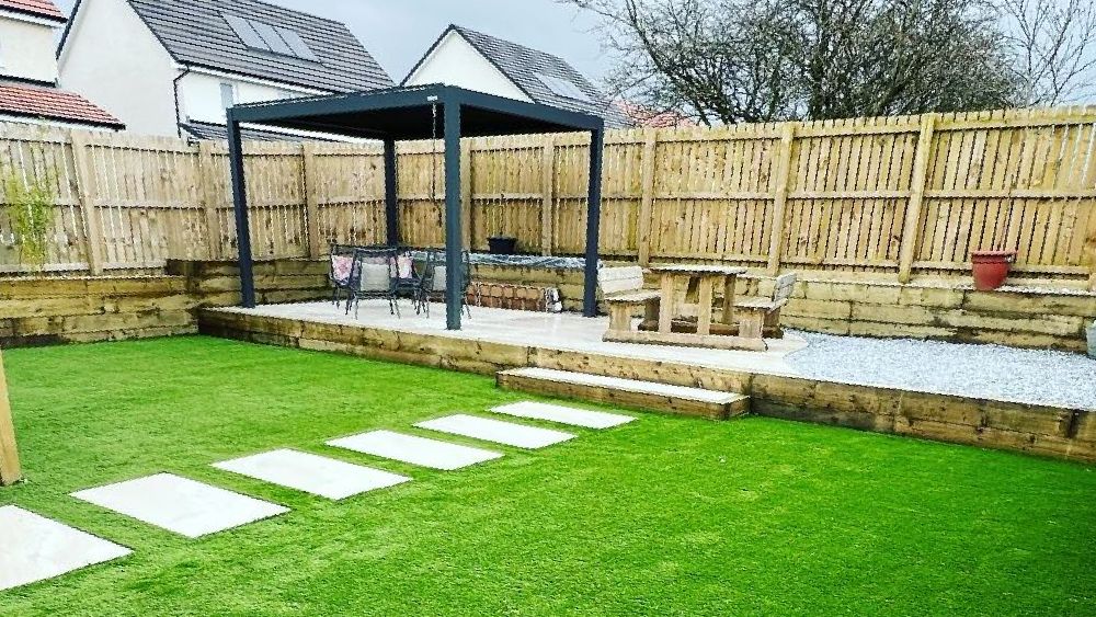 Created a clean, modern, easy living garden in Jackton