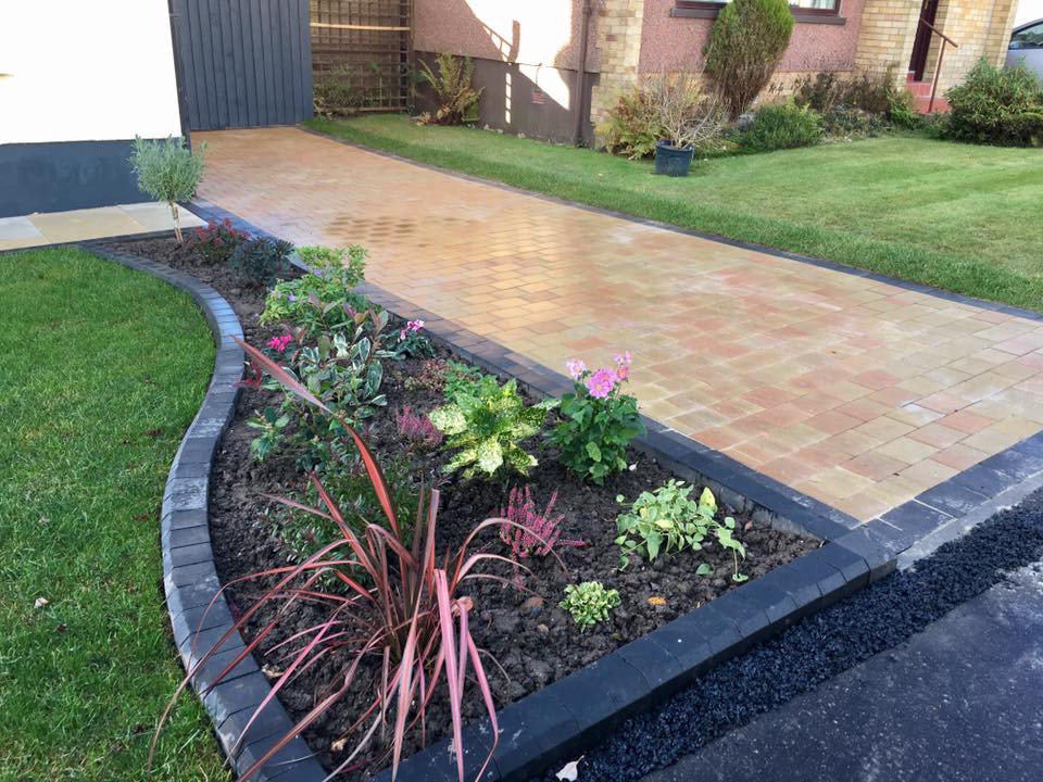 Finished project in Helensburgh with finishing touches added making it stand out even more.Finished project in Helensburgh with finishing touches added making it stand out even more.